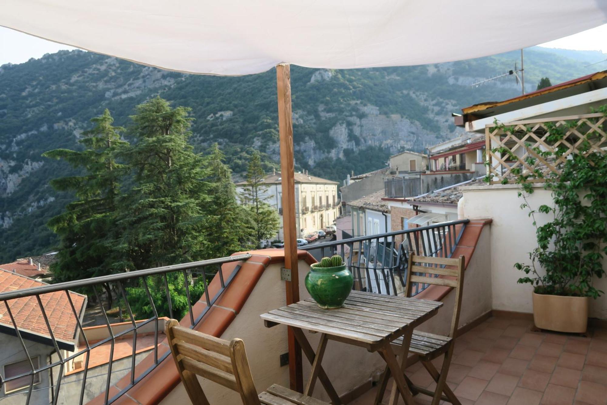 Casa Dell'Escursionista Panzió Cerchiara di Calabria Kültér fotó